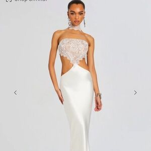 Retrofete White Lace Cutout Wedding Dress